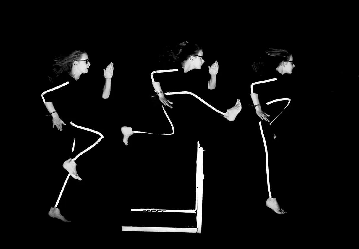 biomechanical running study showing full stride cycle